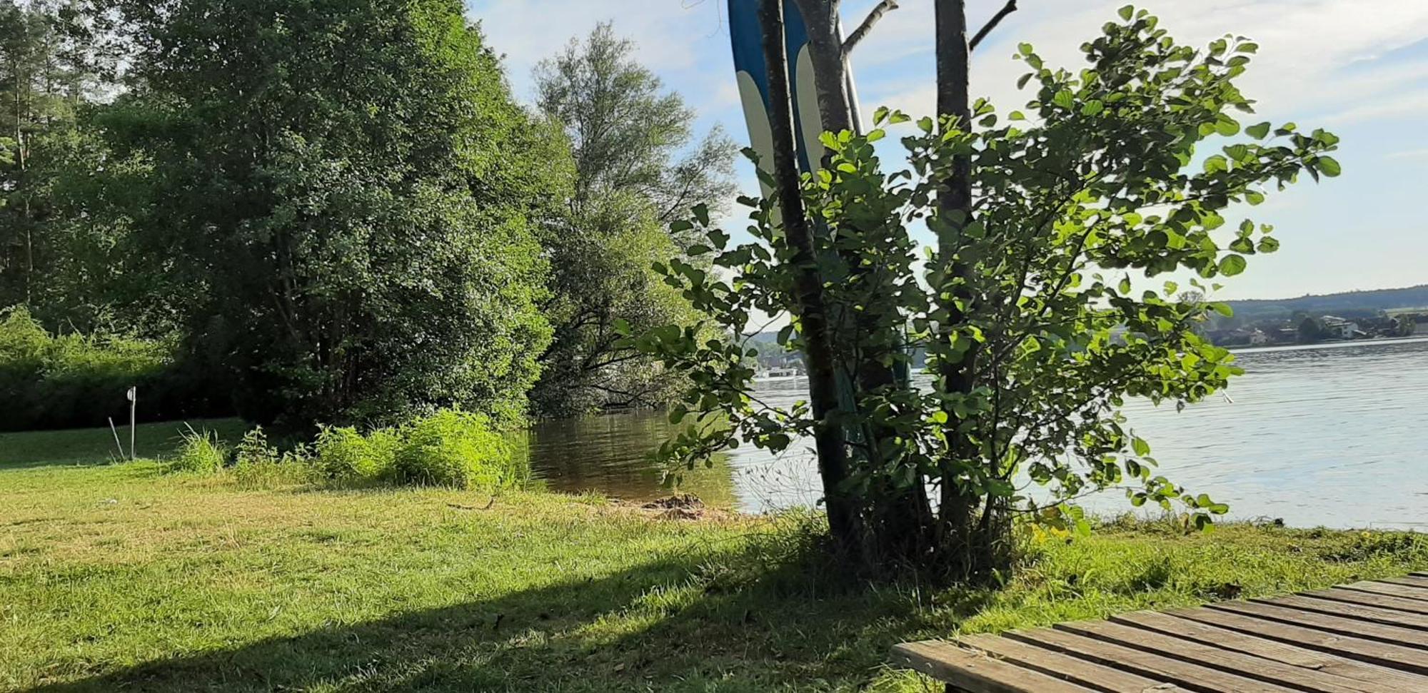 Bungalow Direkt Am See, Mit Eigenem Boot Roding Exterior foto